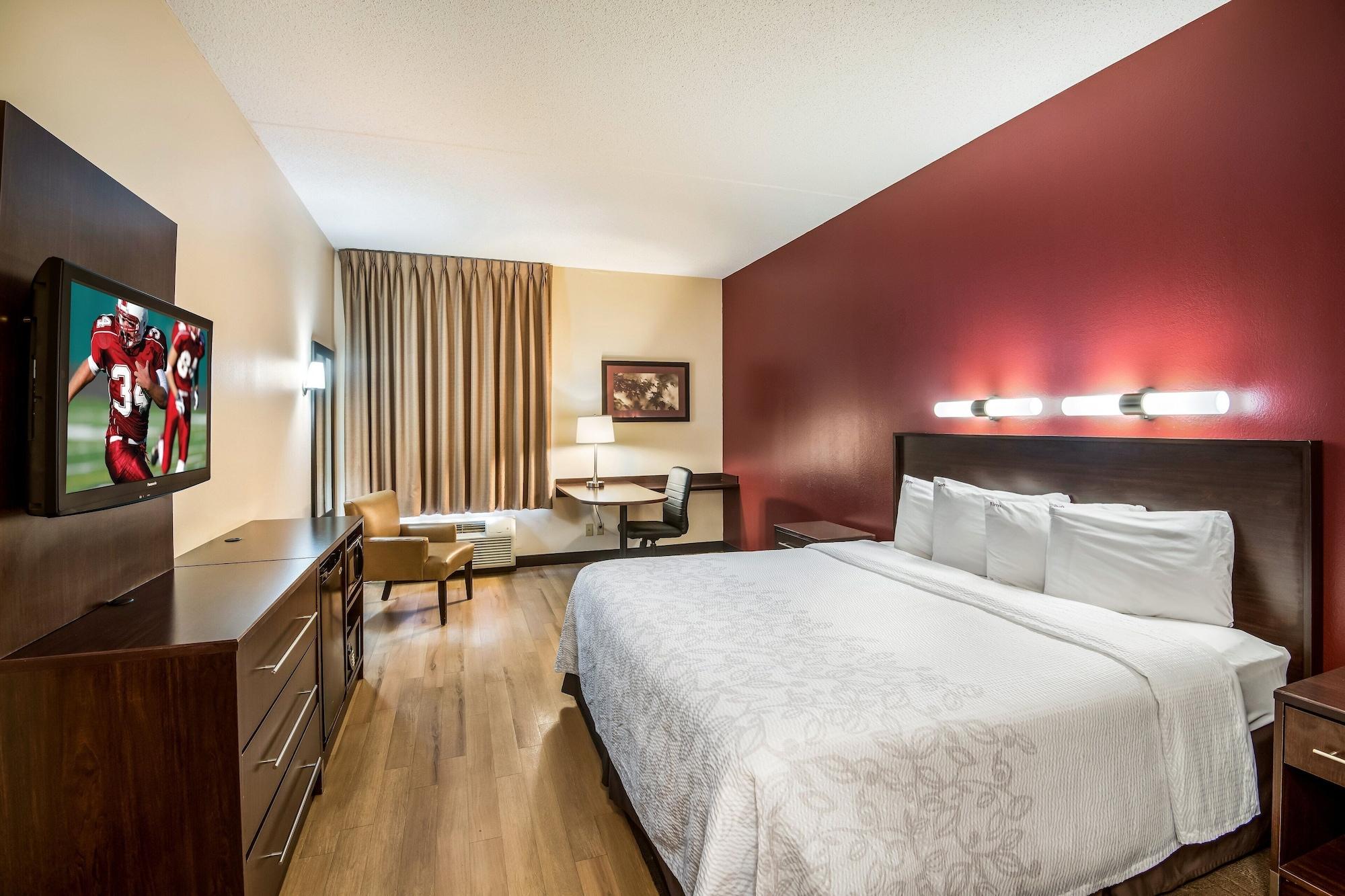 Red Roof Inn Plus + Phoenix West Exteriör bild