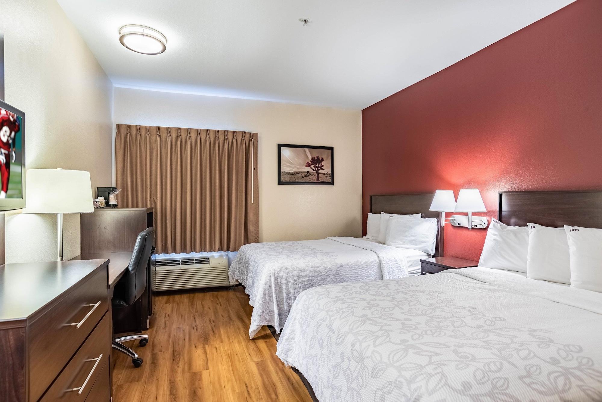 Red Roof Inn Plus + Phoenix West Exteriör bild
