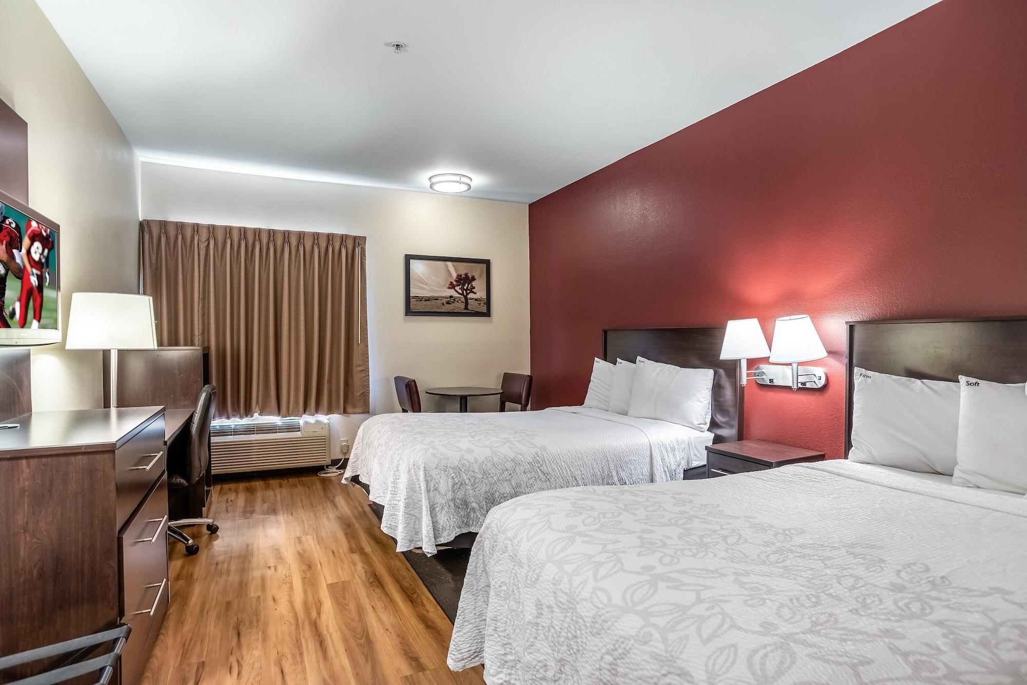 Red Roof Inn Plus + Phoenix West Exteriör bild