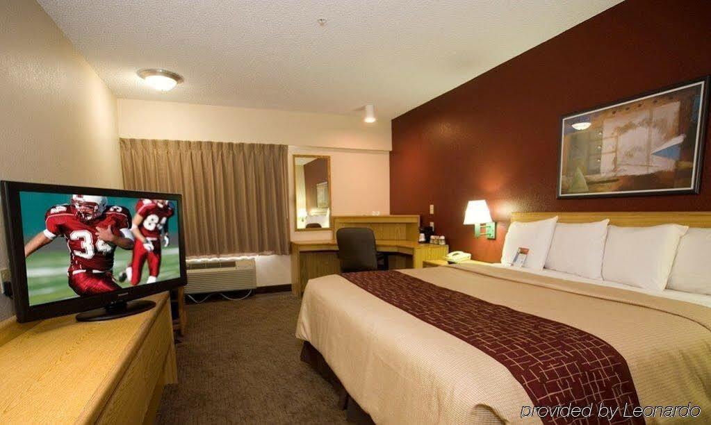 Red Roof Inn Plus + Phoenix West Exteriör bild